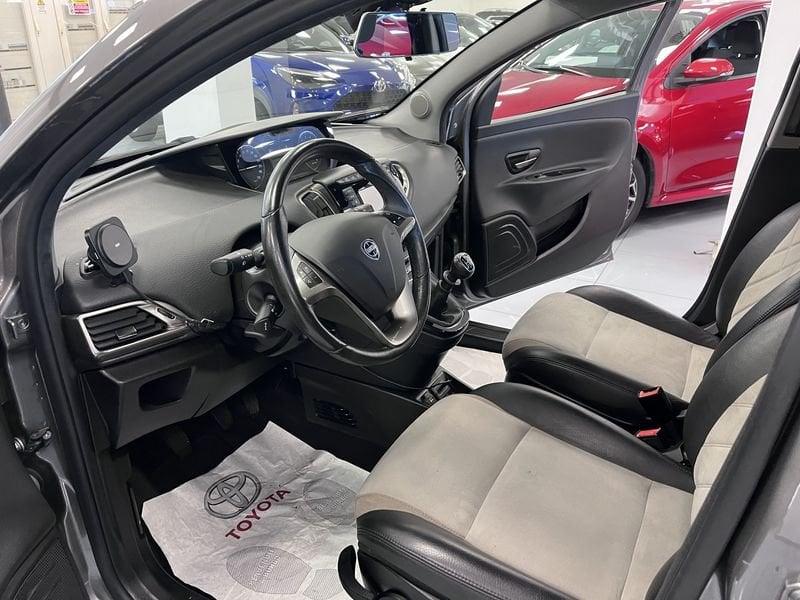 Lancia Ypsilon Ypsilon 1.2 69 CV 5 porte Gold