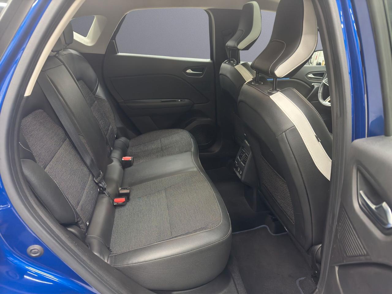 Renault Captur Plug-in Hybrid E-Tech 160 CV Intens