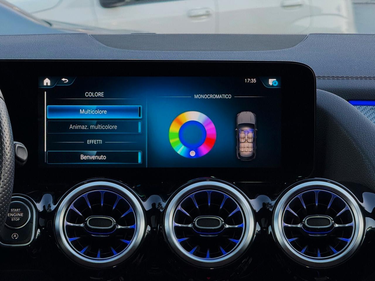 Mercedes-Benz GLA 200 d Premium Plus AMG TETTO