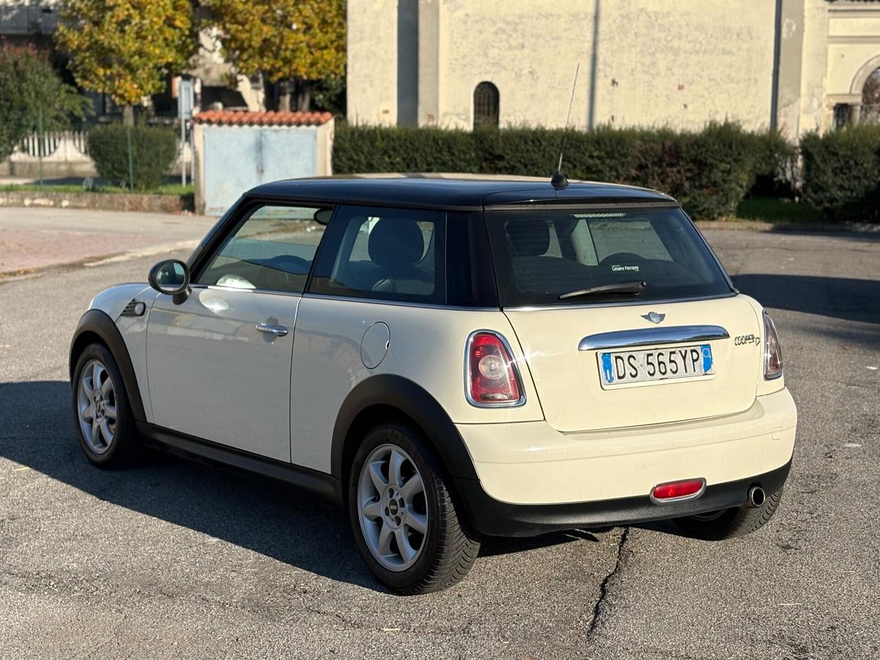 Mini 1.6 16V Cooper D NEOPATENTATI