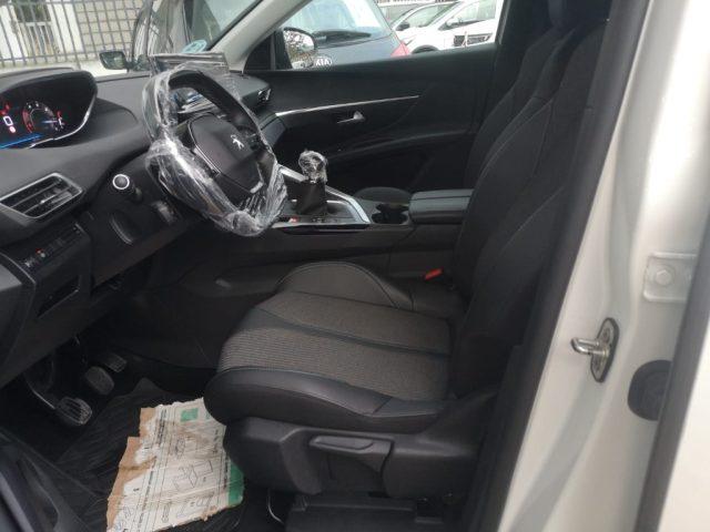 PEUGEOT 3008 BlueHDi 130 S&S Allure