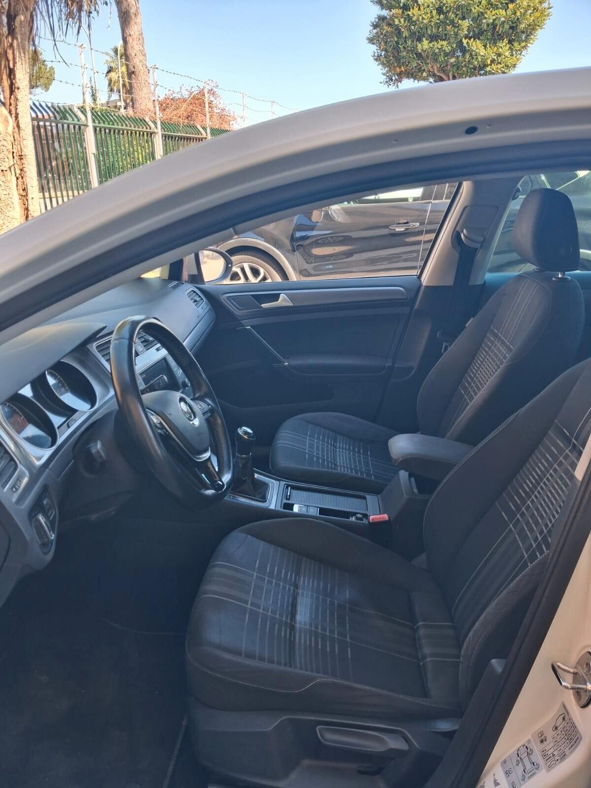 Volkswagen Golf 1.6 TDI 2015