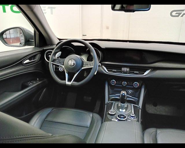 ALFA ROMEO Stelvio - 2.2 t Executive Q4 210cv auto