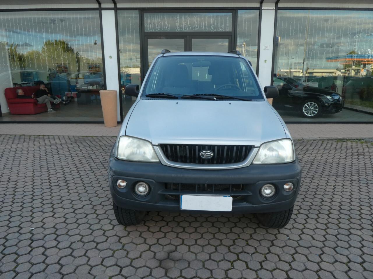 Daihatsu Terios 1.3i 16V cat 4WD SX OK NEOPATENTATI