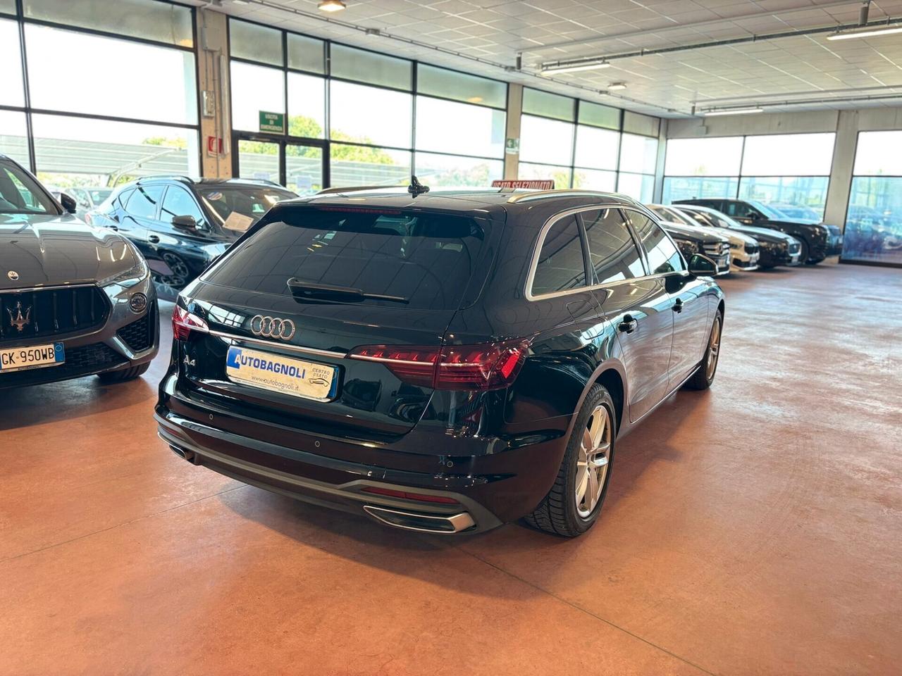 Audi A4 AVANT BUSINESS 30 TDI 136 CV S tronic