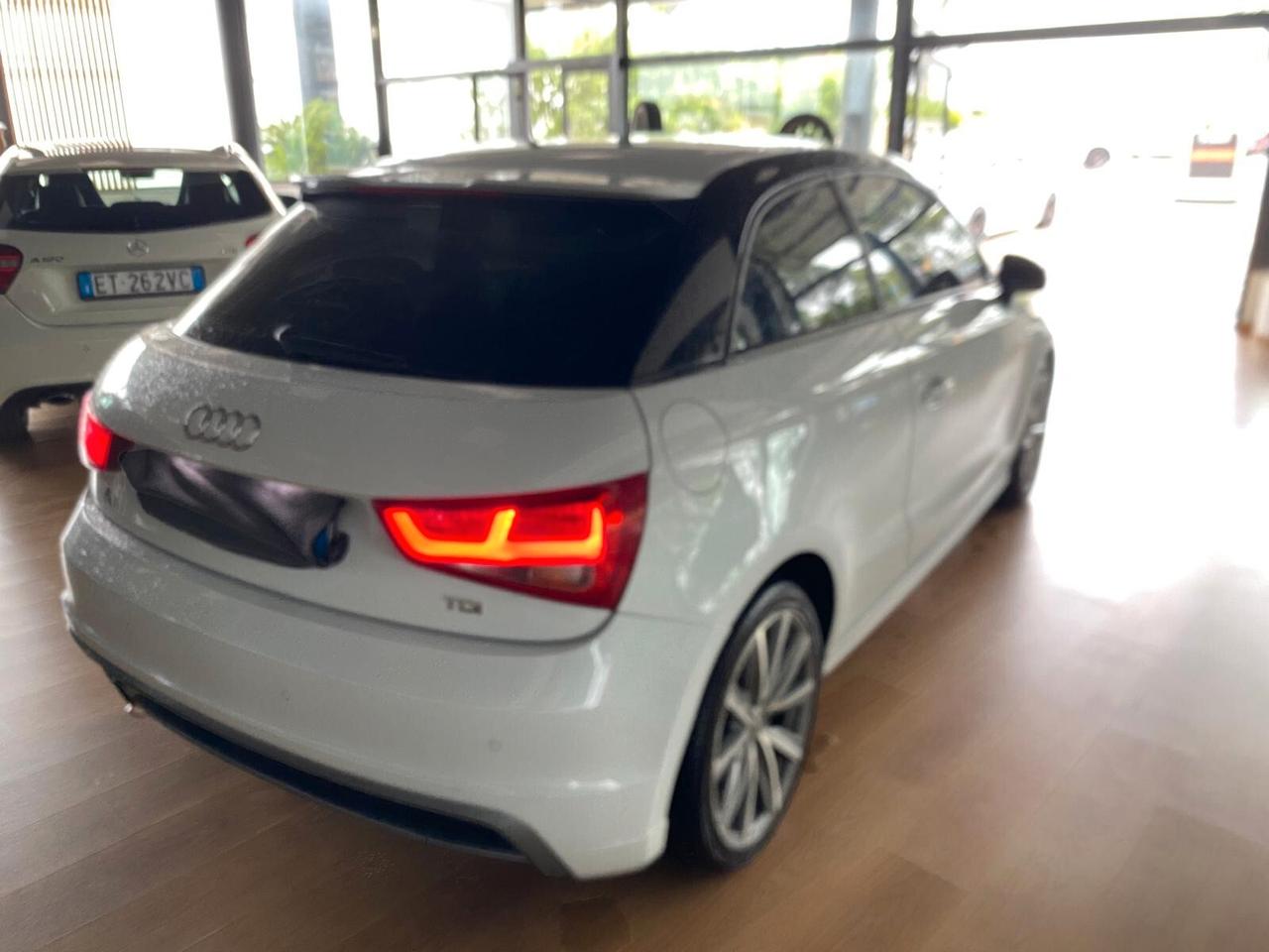 Audi A1 1.6 TDI S tronic NEOPATENTATI