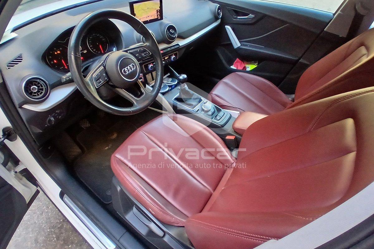 AUDI Q2 30 TFSI Business Design