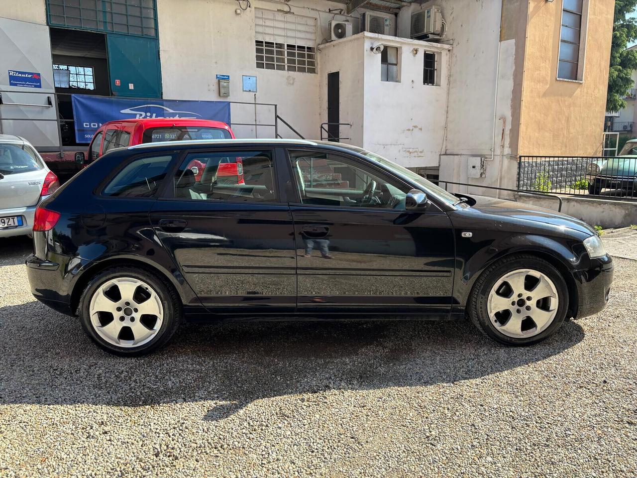Audi A3 SPB 2.0 16V TDI Ambiente