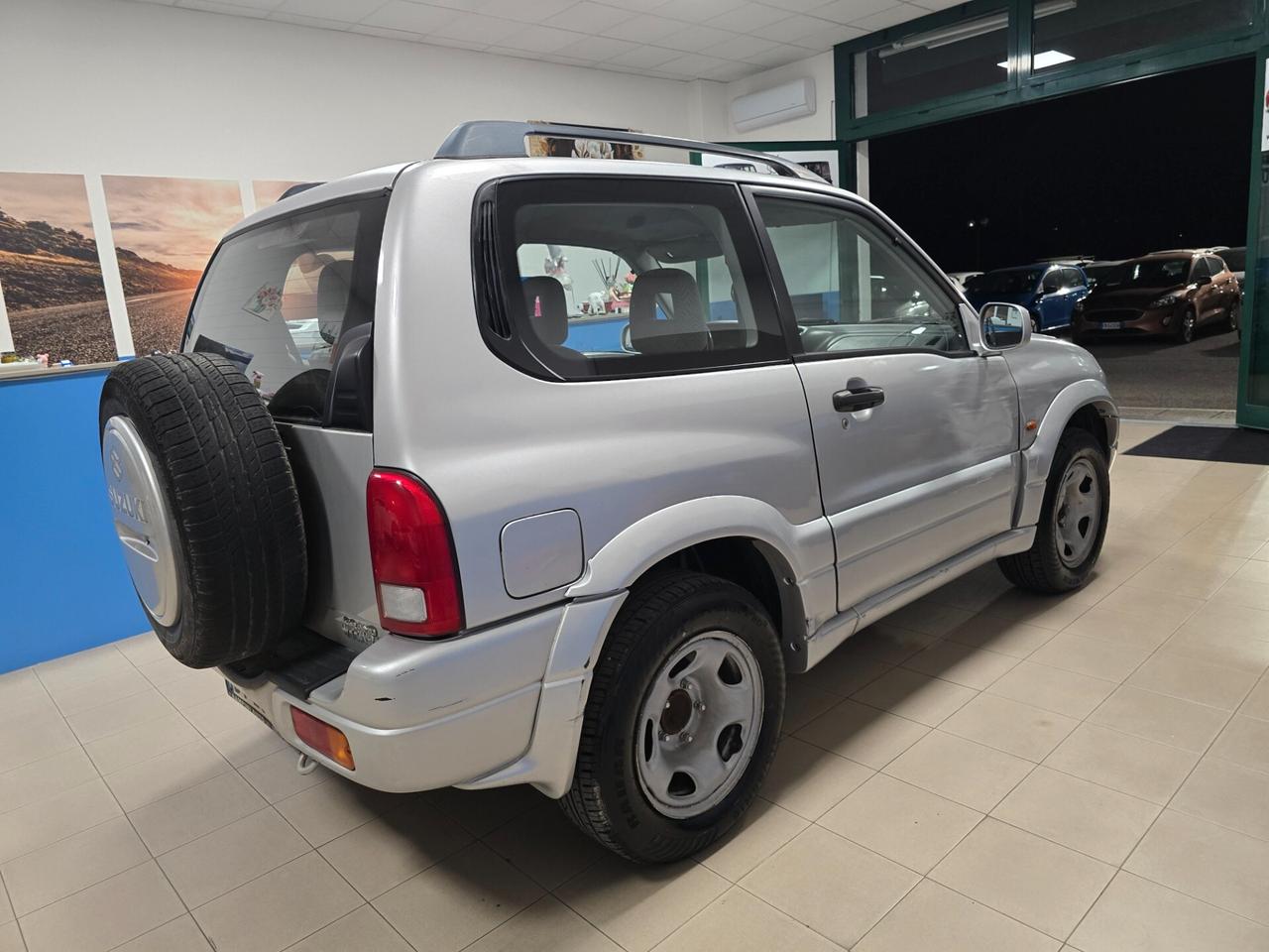 Suzuki Grand Vitara 1.6i 16V cat 3 porte
