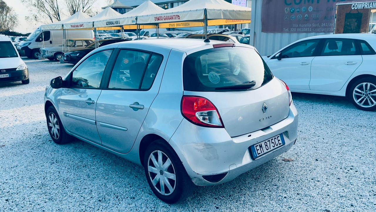 Renault Clio 1.2 16V 5 porte Live!