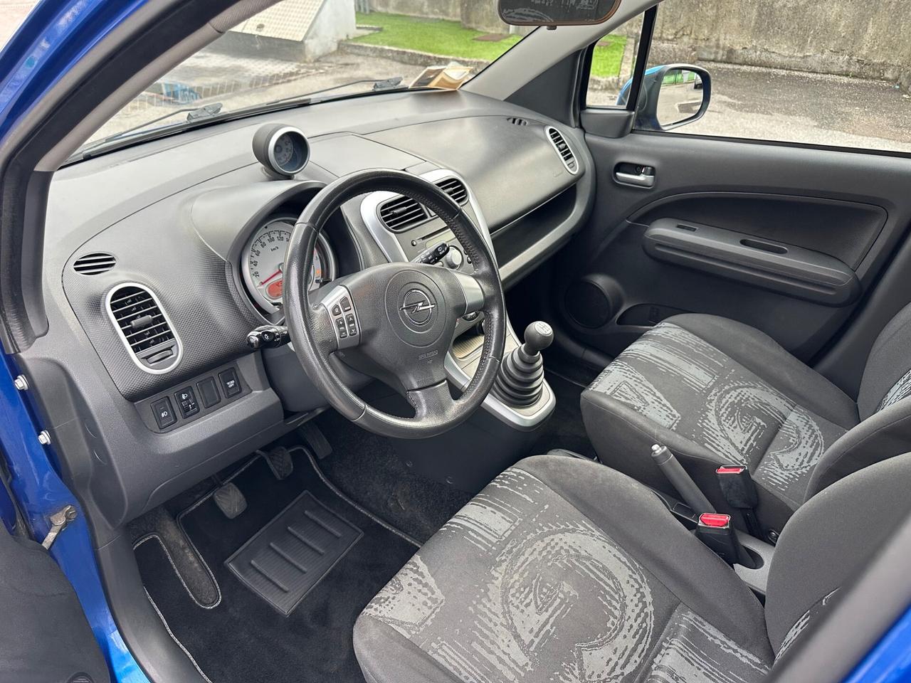 Opel Agila 1.2 16V 94CV Enjoy