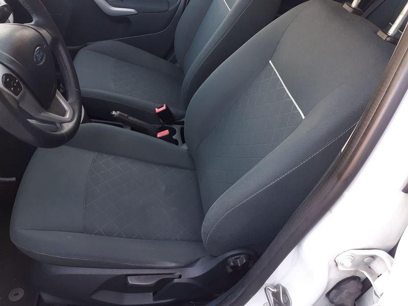 Ford Fiesta Fiesta 5p 1.4 16v Titanium Business Gpl