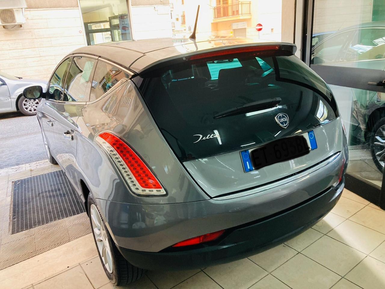 Lancia Delta 1.6 MJT -X NEOPATENTATI- 2013