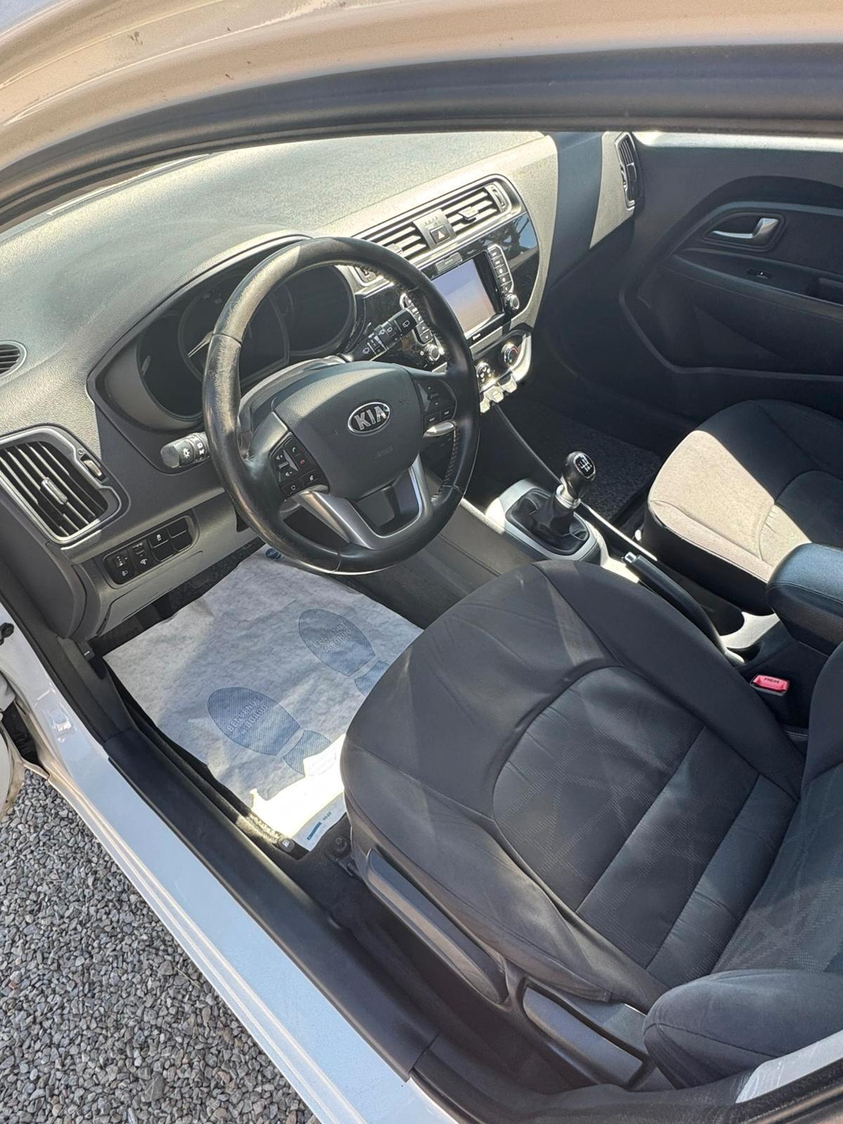 Kia Rio 1.4 CRDi 5p. Cool Collection FINO A 25 KM/L