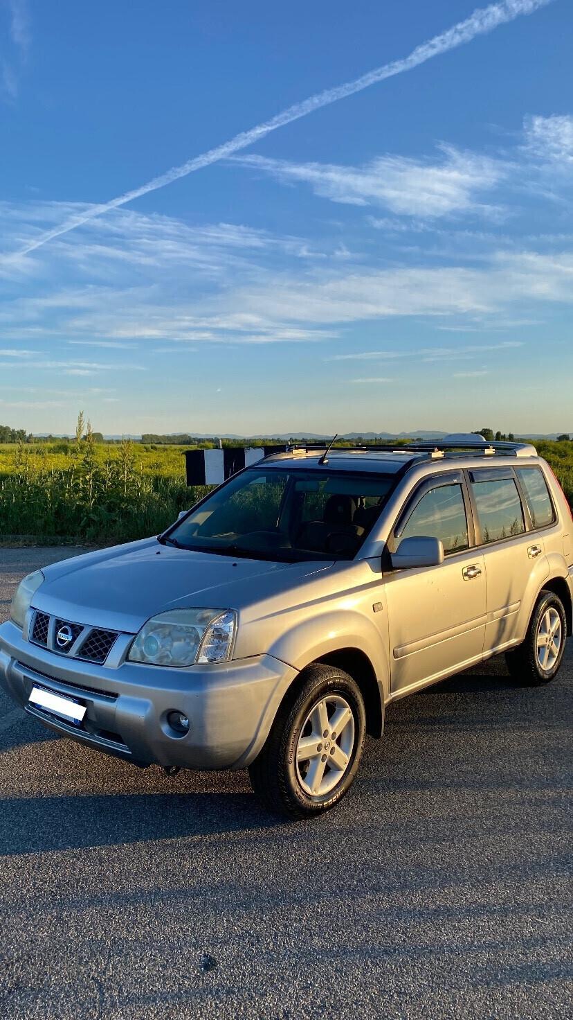 Nissan X-Trail 2.2 TD Di Elegance