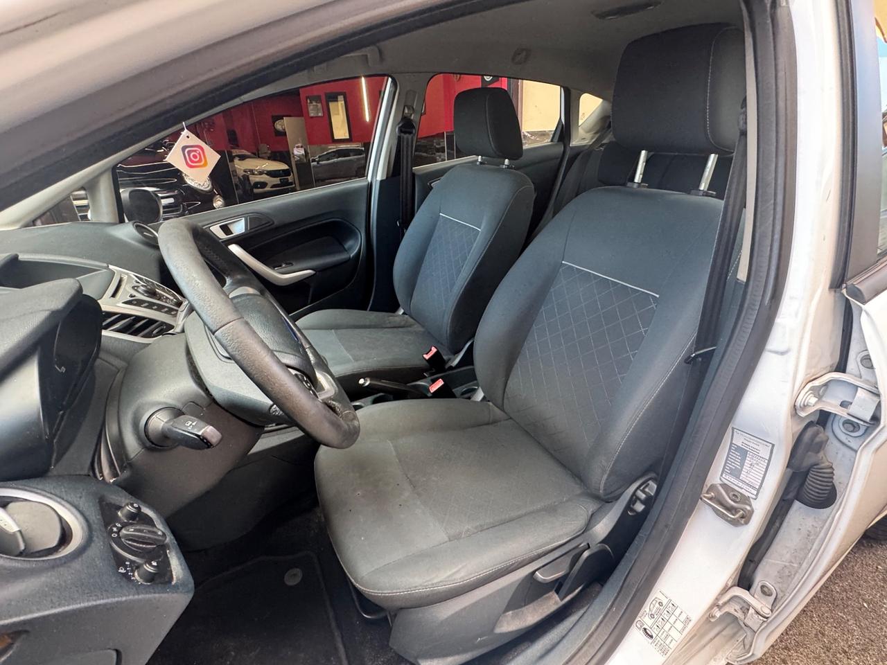 Ford Fiesta 1.4 TDCi 5p. Titanium