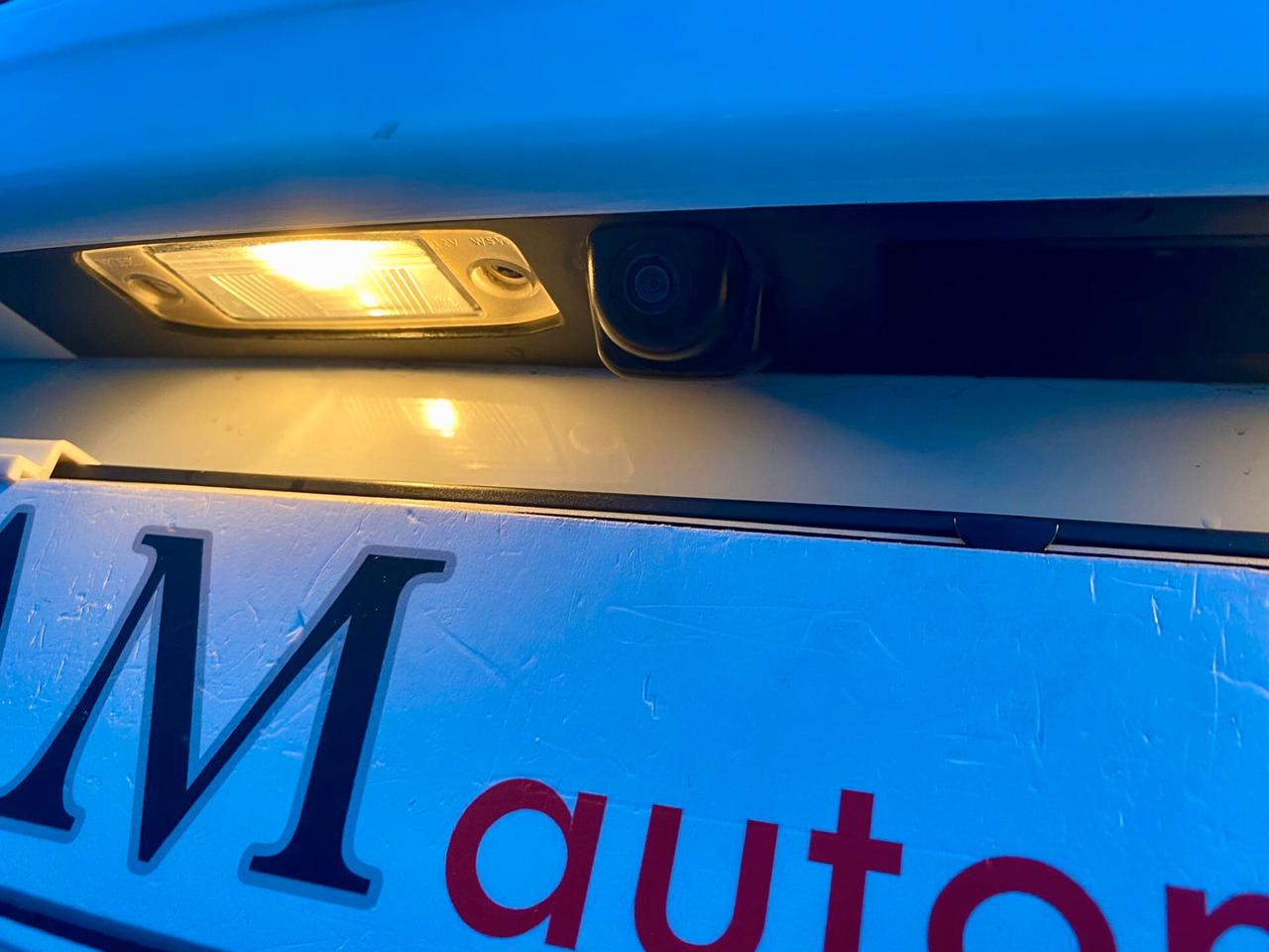 Hyundai Kona 1.6 CRDI 115 cv. *Soli 83.000 km