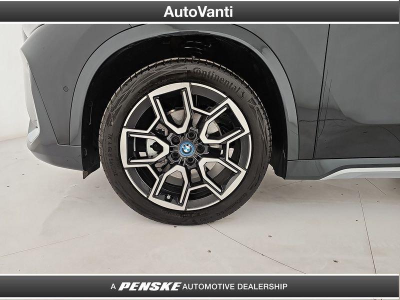 BMW X1 iX1 edrive 20 X-Line