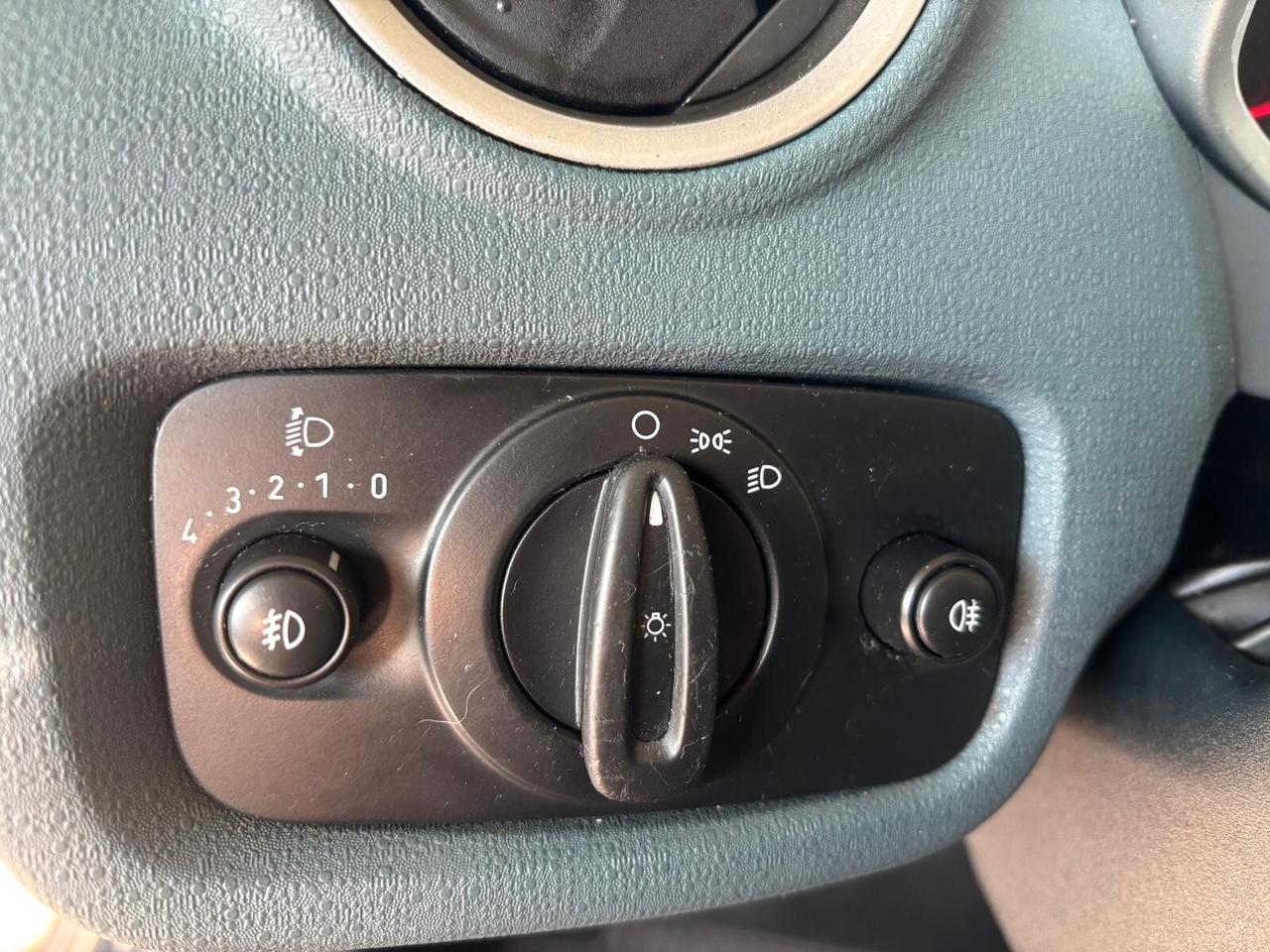 Ford Fiesta 1.2 60CV 5p. Tit.