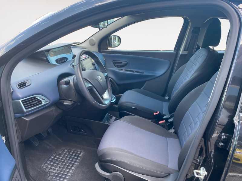 LANCIA Ypsilon 1.0 firefly hybrid Platino s&s 70cv