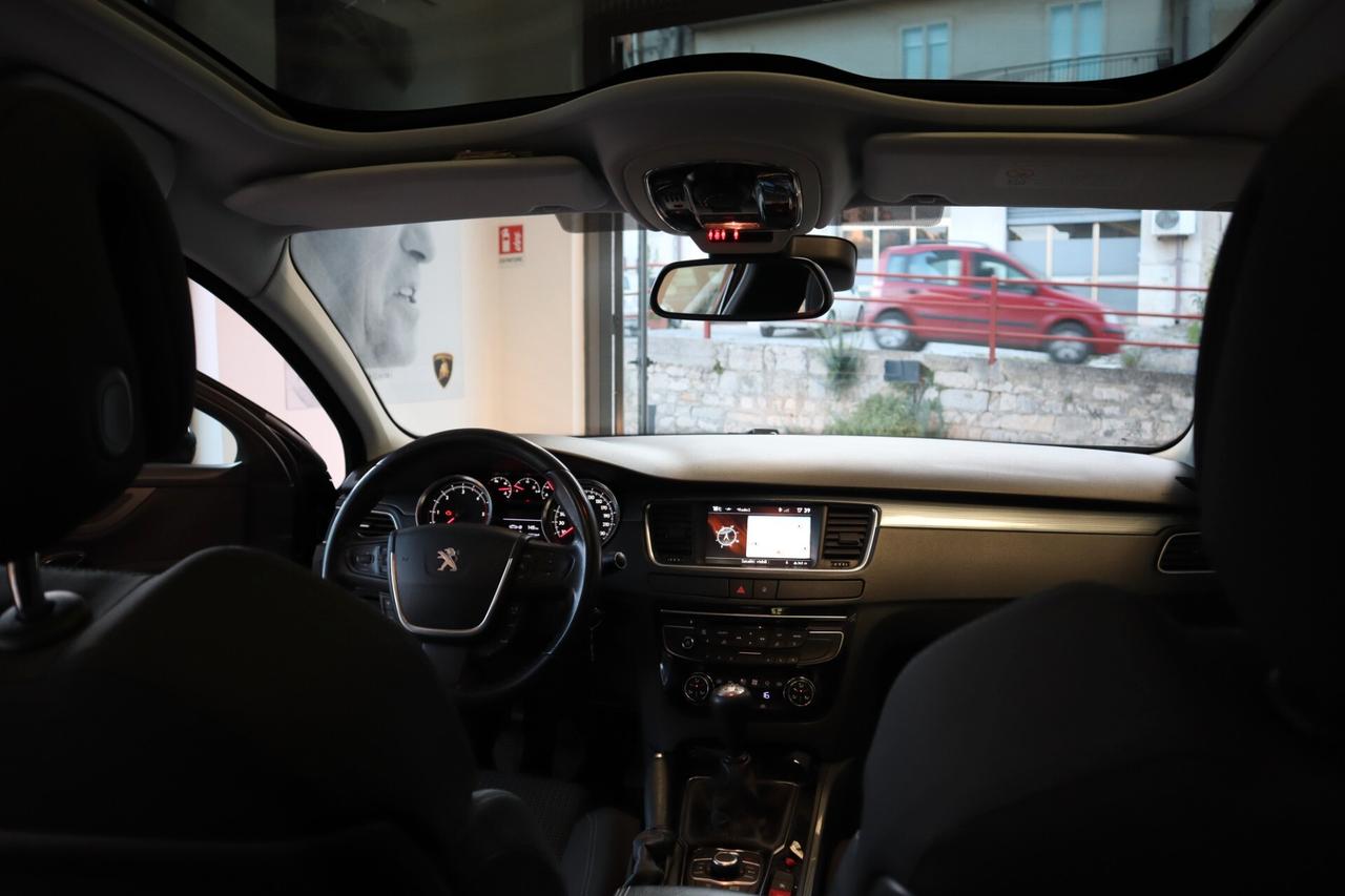 Peugeot 508 2.0 HDi 163CV SW Ciel Allure