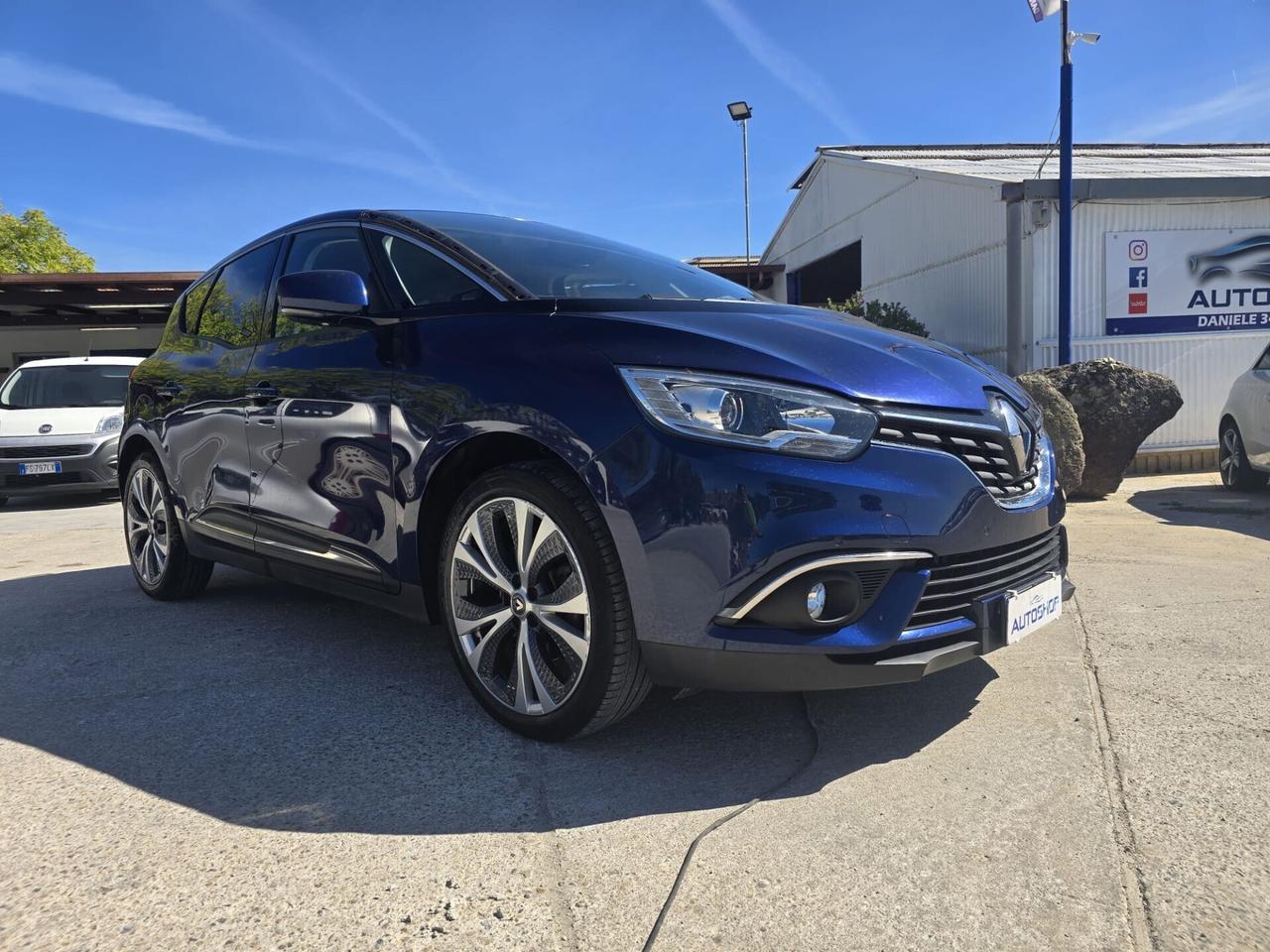 Renault Scenic Scénic dCi 8V 110 CV EDC Ene