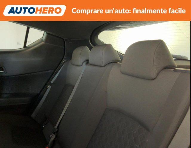 TOYOTA C-HR 2.0 Hybrid E-CVT Trend