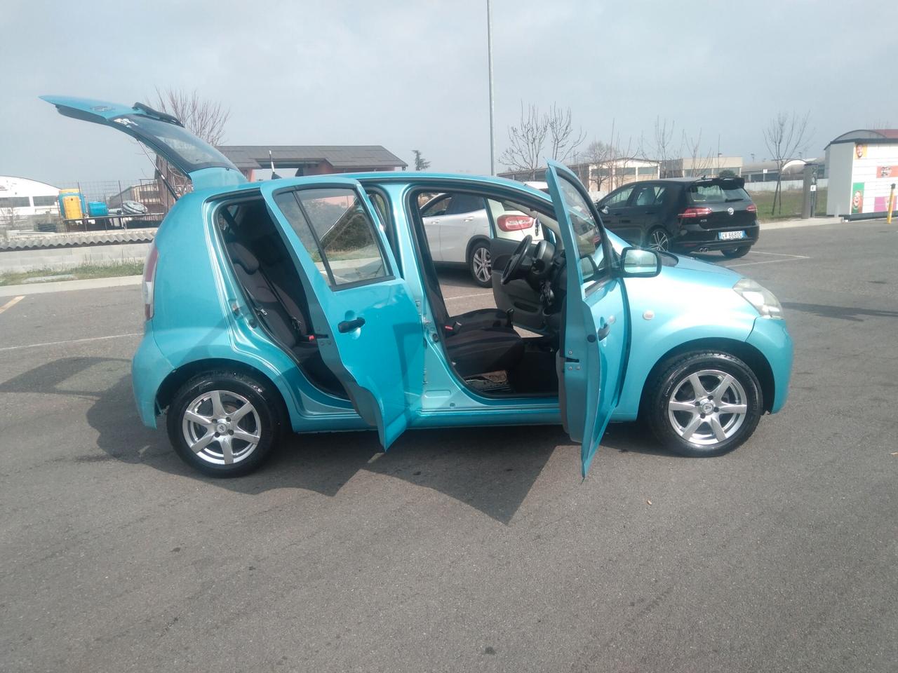 Daihatsu Sirion 1.0 12V 69cv Mio xneopatentati