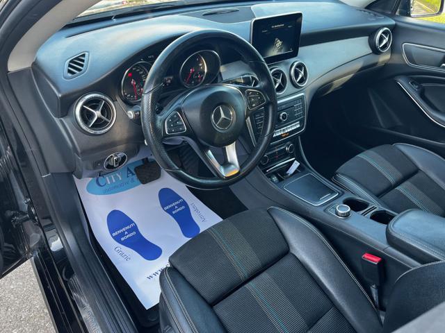 MERCEDES-BENZ CLA 180 d Automatic Sport