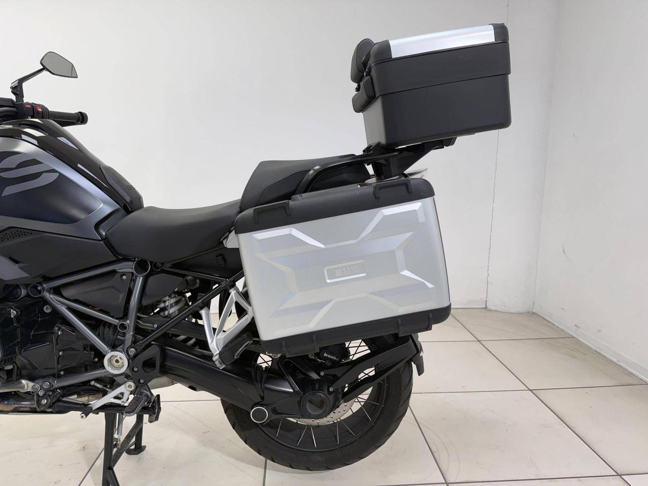 BMW R 1250 GS Triple Black