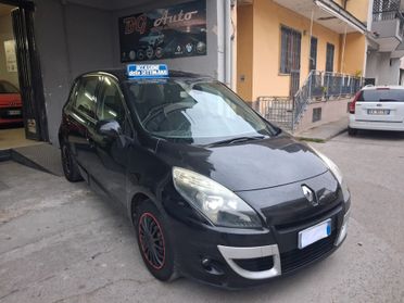 Renault Scenic X Mod 1.5 dci 2009