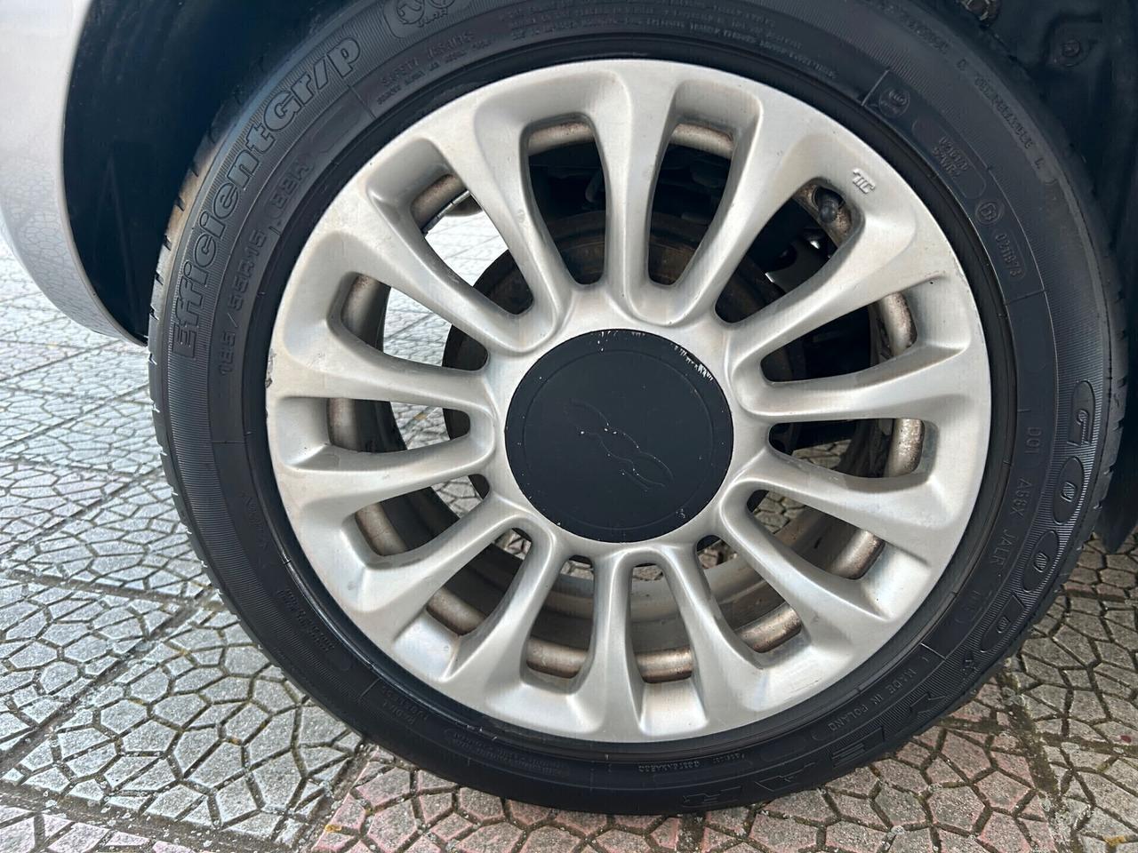 Lancia Ypsilon 0.9 TwinAir 85 CV 5 porte S&S Platinum