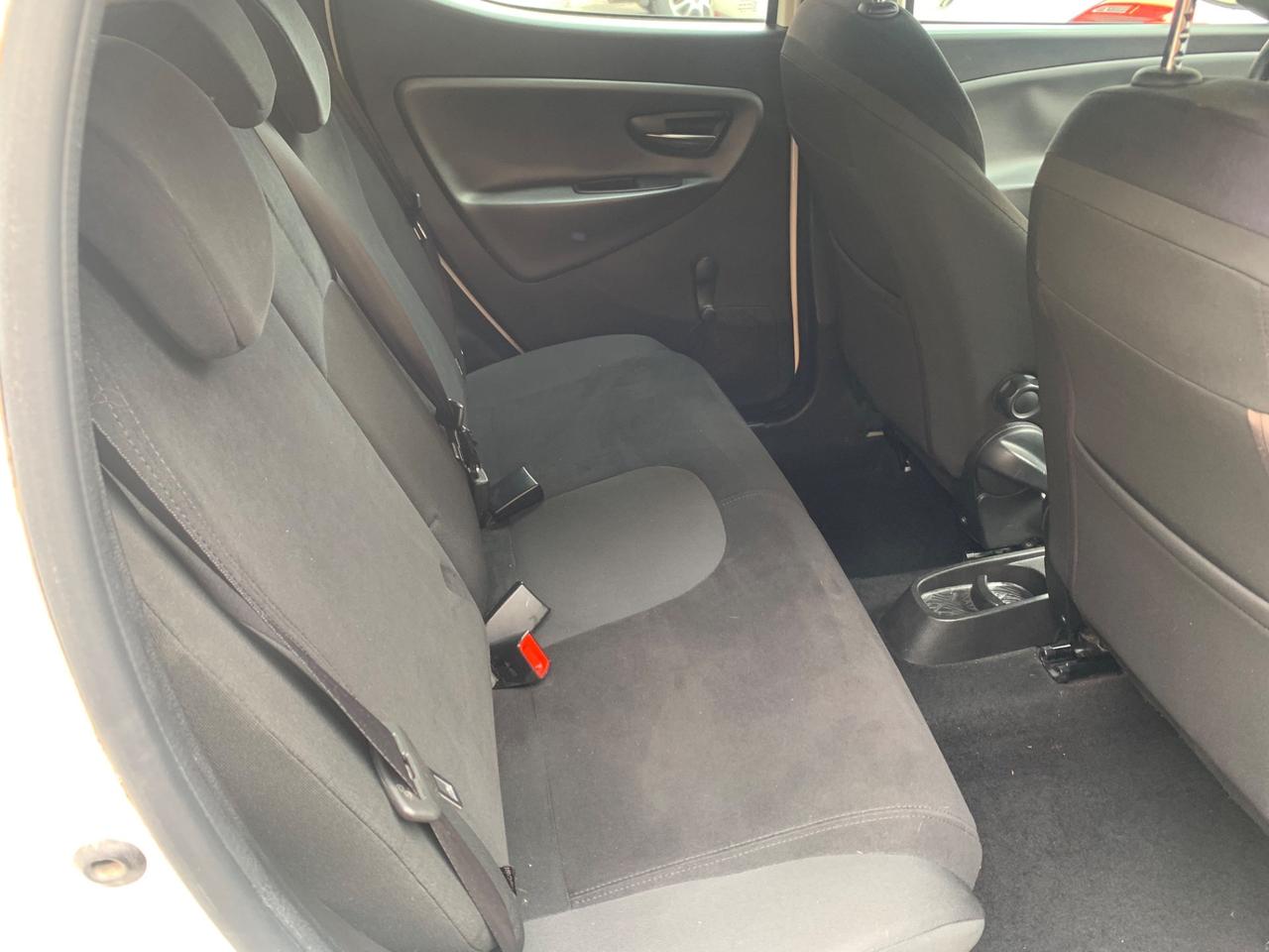 Lancia Ypsilon 1.2 69 CV 5 porte S&S 03/2014