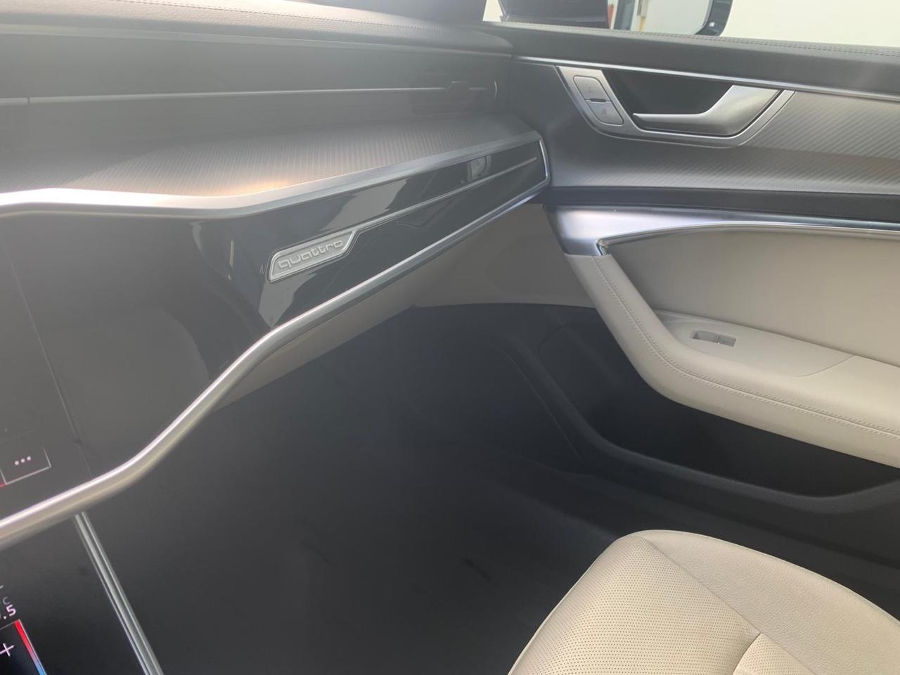 Audi A6 Ultra S tronic bussines