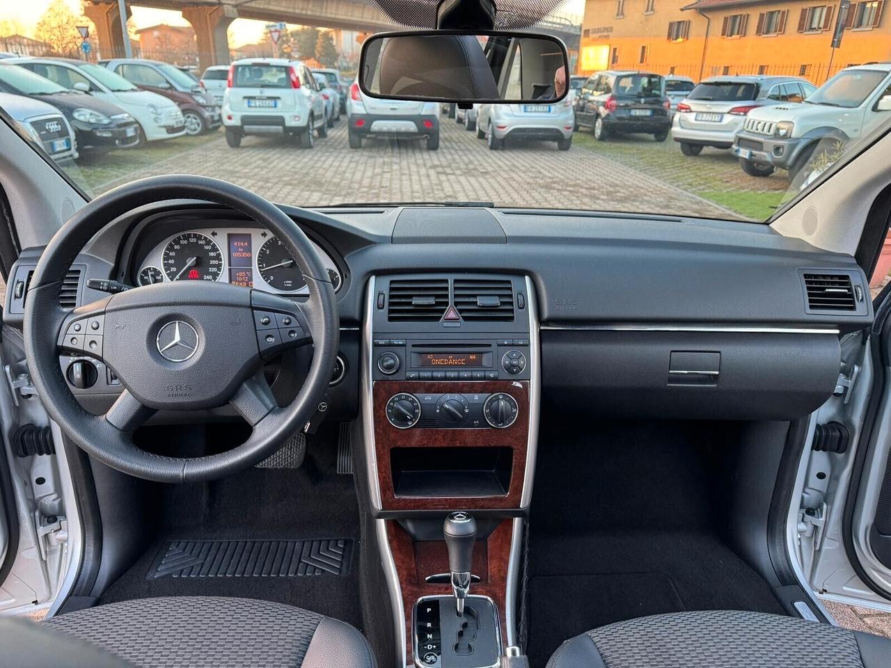 Mercedes-benz B 200 Sport AUTOMATICA SENSORI PDC CRUISE TETTO PANORAMICO APRIBILE