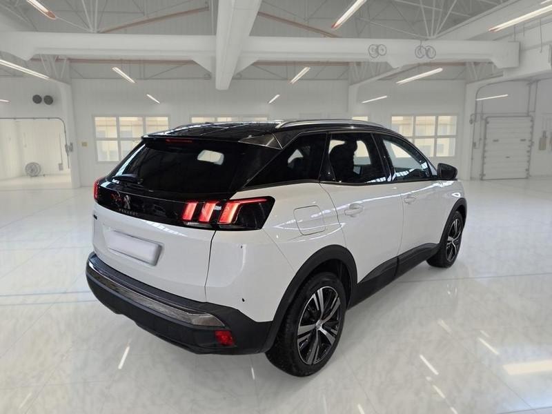 PEUGEOT 3008 BlueHDI 130 EAT8 S/S Business
