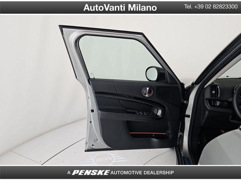 MINI Countryman Plug-In Hybrid Cooper S E Classic 4WD automatica