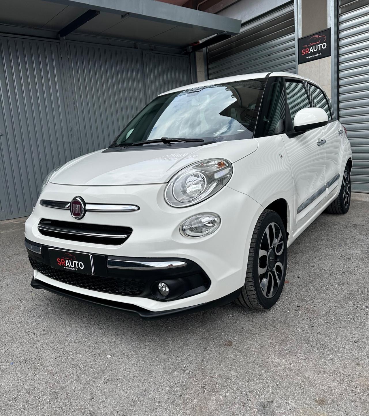Fiat 500L 1.6 Multijet 120cv Mirror