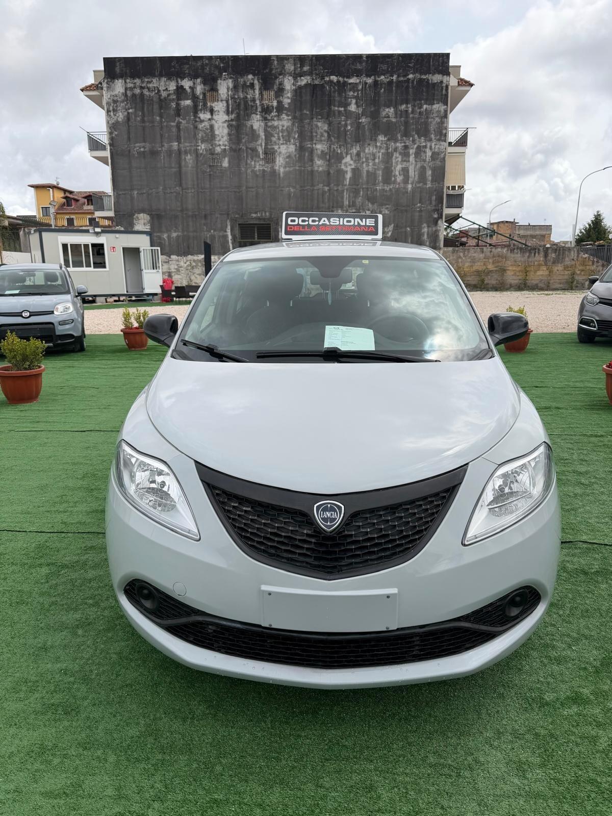 Lancia Ypsilon 1.2 69 CV 5 porte GPL Ecochic Gold