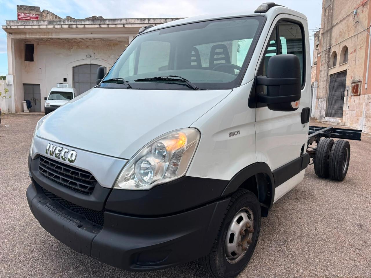 Iveco DAILY 35C11 79.000KM