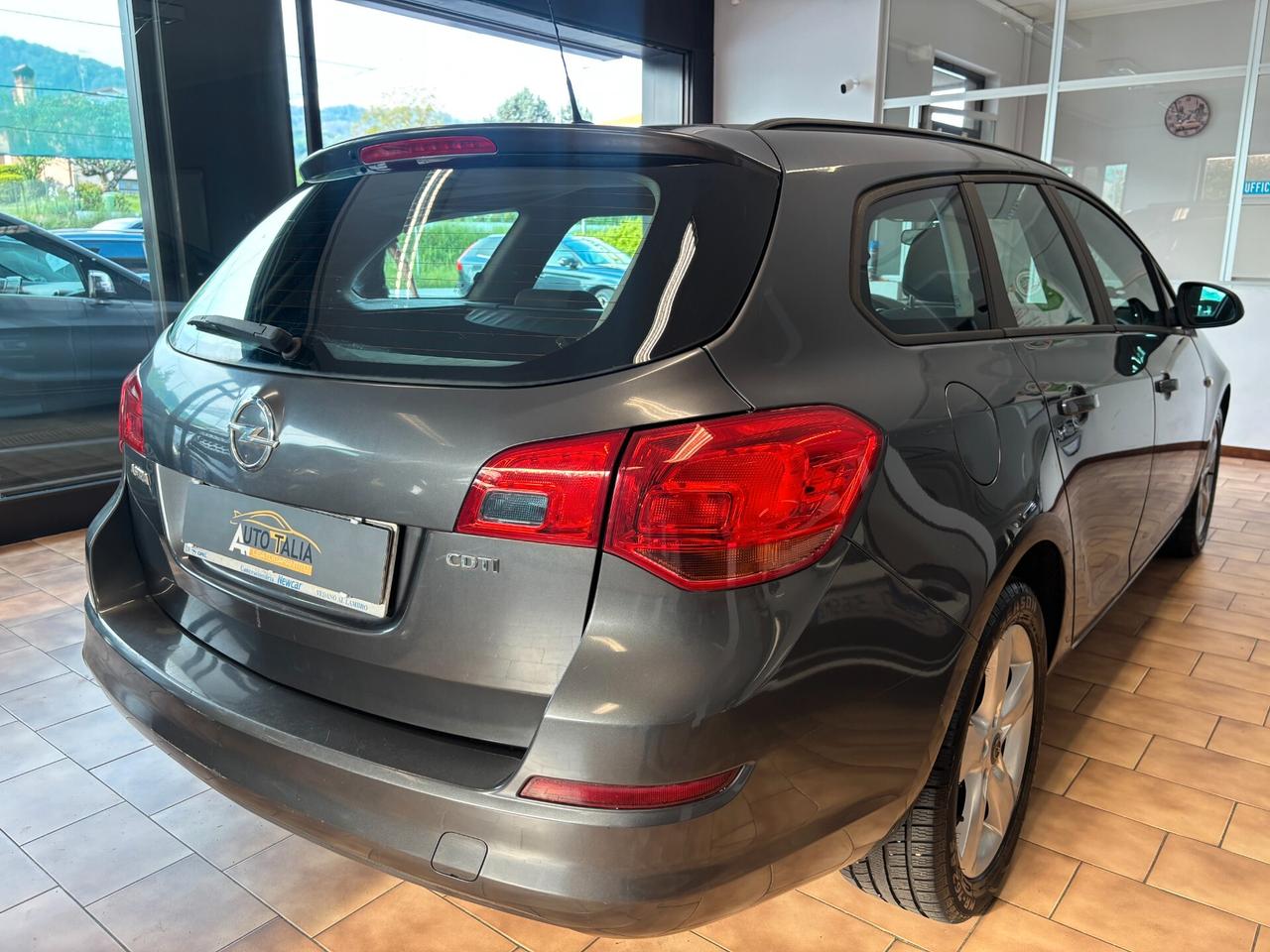 Opel Astra Sports Tourer 1.7 cdti Cosmo 110cv
