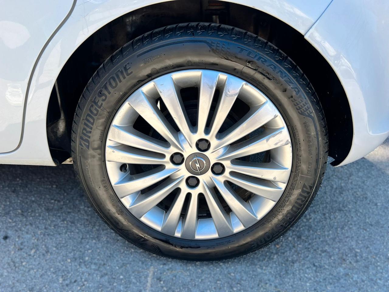 OPEL CORSA 1.2 GPL TECH Edition - 2014