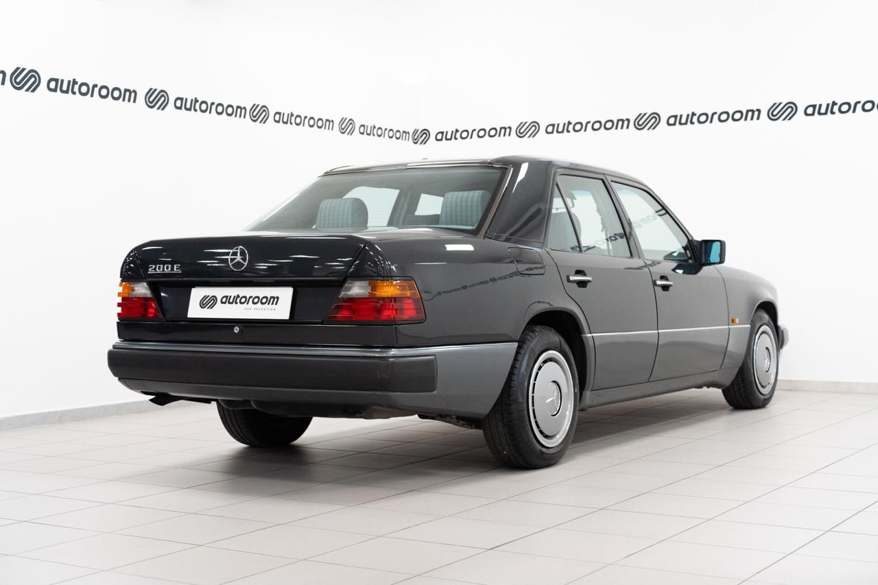 Mercedes-benz 320 200 E