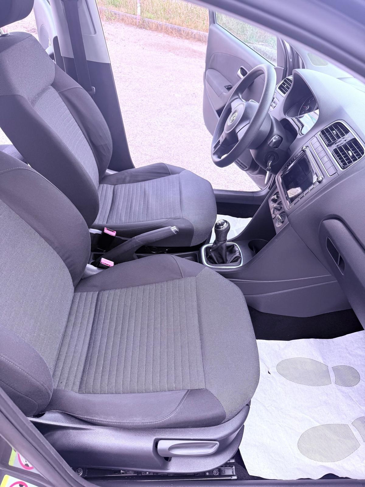Volkswagen Polo 1.2 70 CV 5p. Comfortline Ok neopatentati