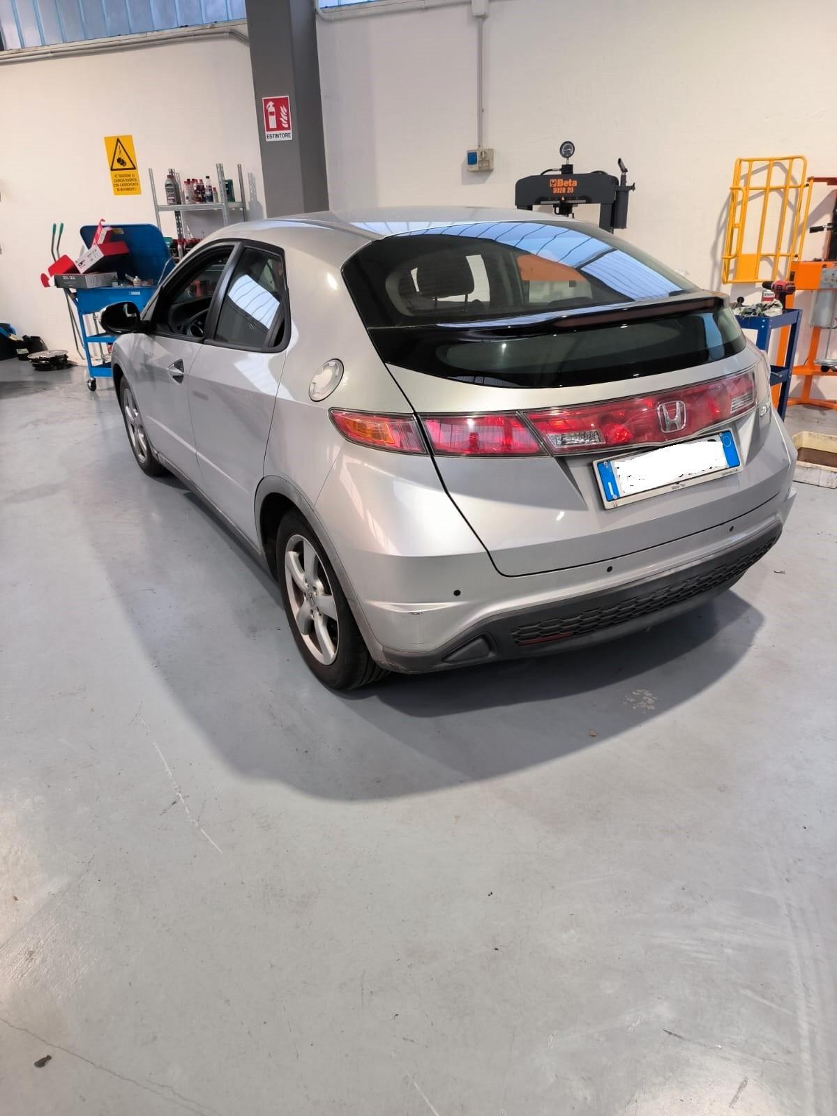 Honda Civic 1.4 i-DSi 5p. Sport