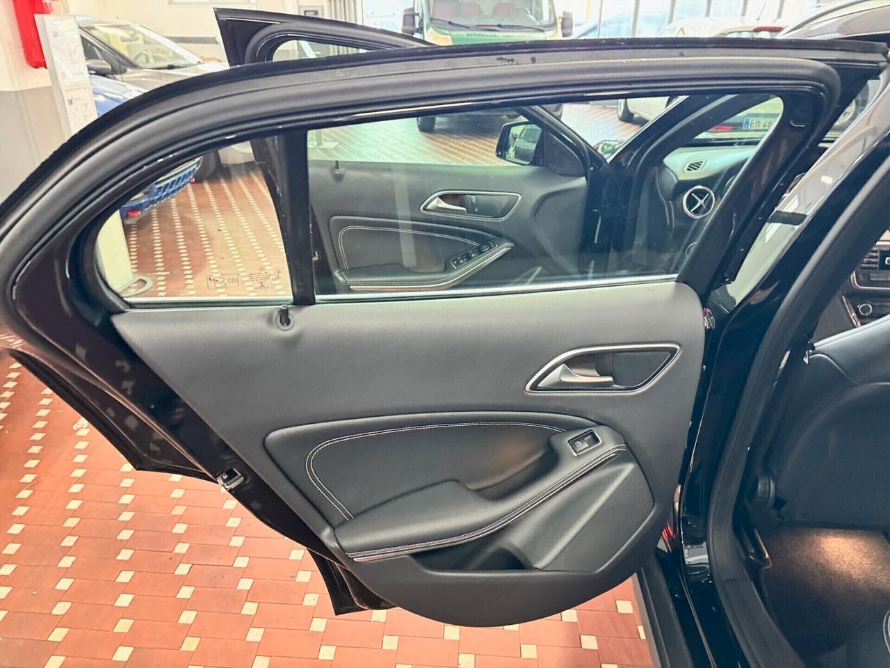 Mercedes-benz GLA 200 CDI Automatic 4Matic Premium