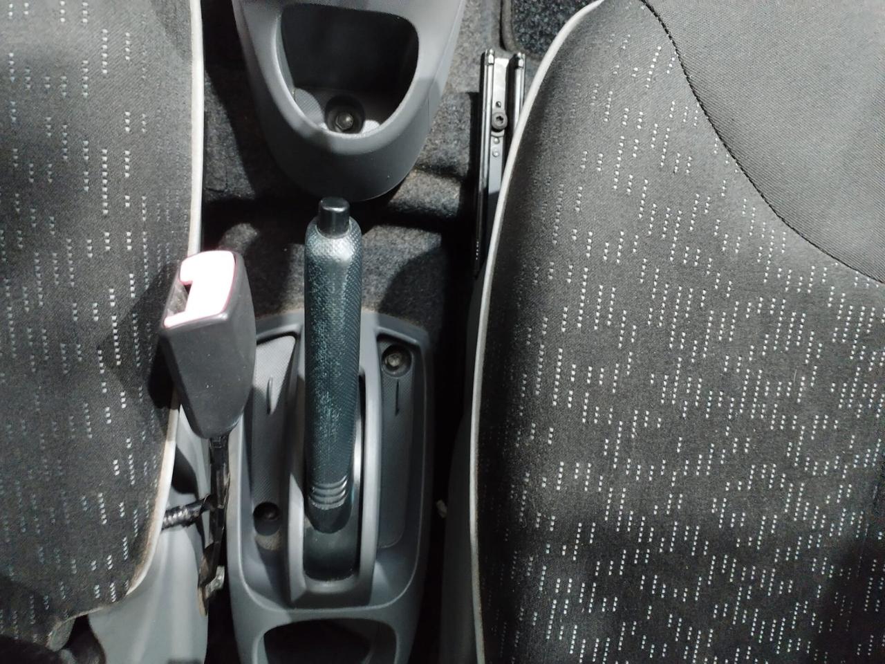 Peugeot 107 1.0 68CV 5p. Plaisir