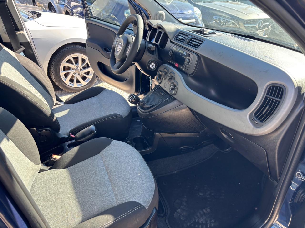 FIAT PANDA 1.2 GPL 2017 LOUNGE