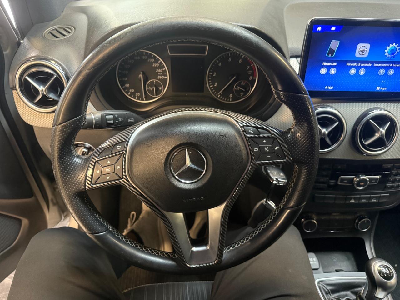 Mercedes-benz B 180 BlueEFFICIENCY Premium