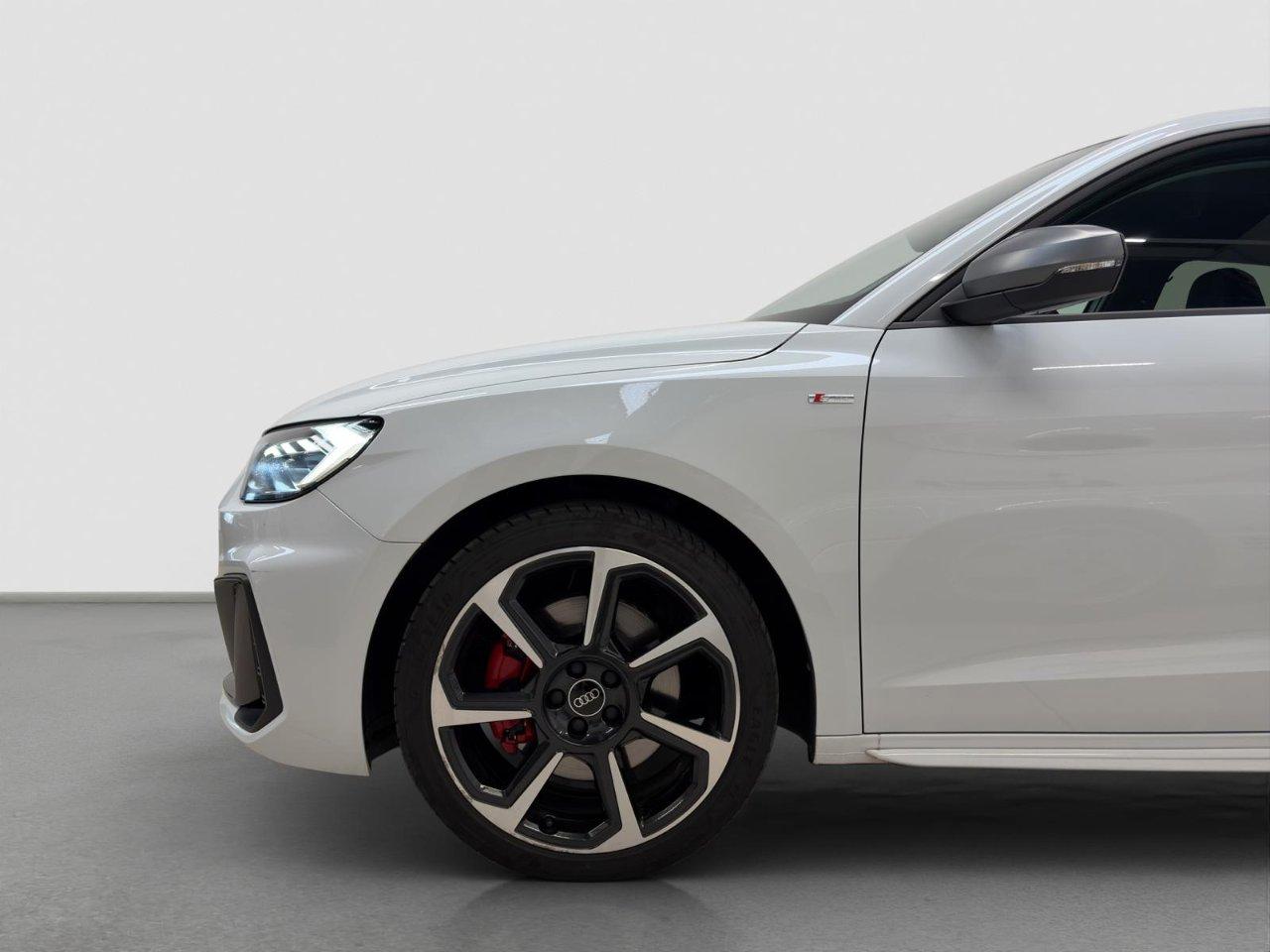 Audi A1 Sportback 40 2.0 tfsi S Line Edition 207cv s-tronic*FORMULA S*